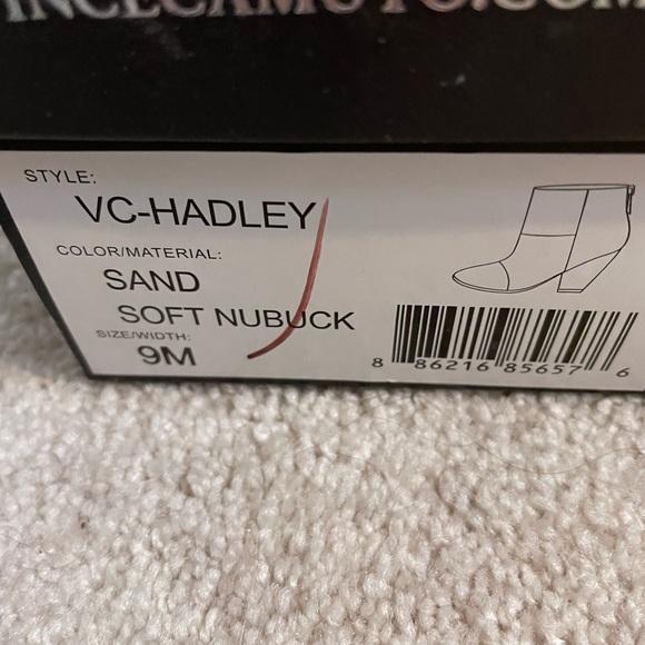 Vince Camaro Bootie - Picture 3 of 5